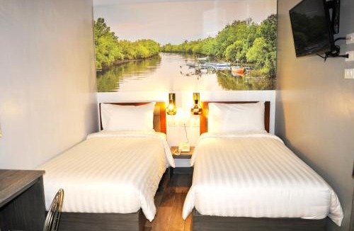 Barangay Poblacion Hotel | GQ Plaza