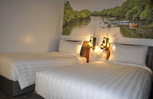 Barangay Poblacion Hotel | GQ Plaza