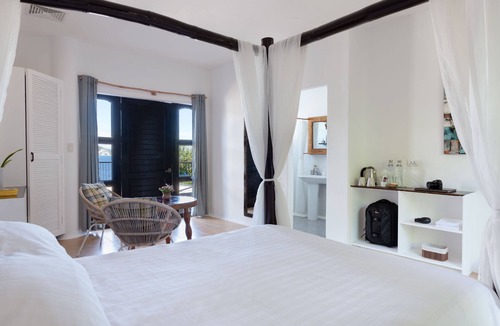 Boljoon Bed & Breakfast | Granada Beach Resort - Adults Only
