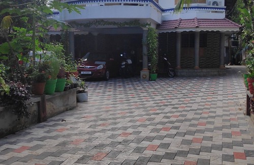 Tiruvalla House | GRAND HOME STAY Thiruvalla,kunnamthanam,Pathanamthitta Dist.Kerala,