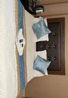 Tapovan Hotel | Green Bird Hospitality-Guru Residency