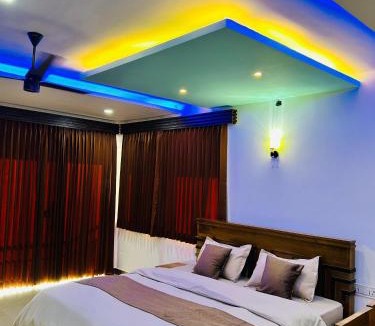 Vayittiri Hotel | Green view suits