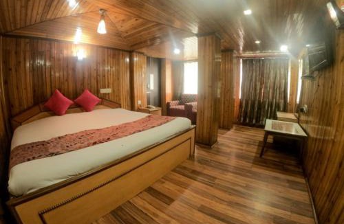 Darjeeling Hotel | GRG Broadway Mall Road Darjeeling By Royal Collection Hotel