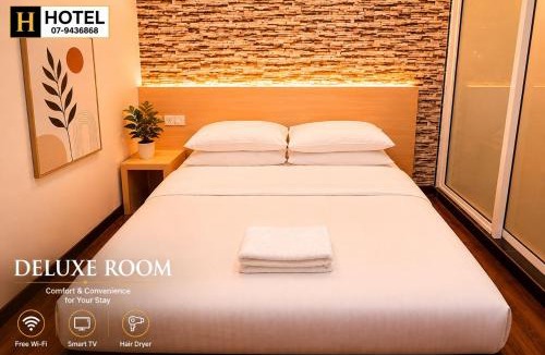 Segamat Hotel | H Hotel