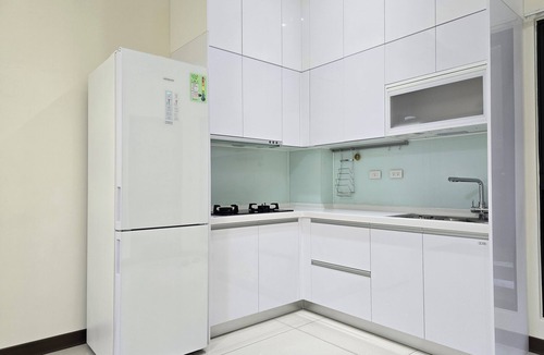 Datong Apartment | H&K 2/1 Quiet corner next to Taipei main station
