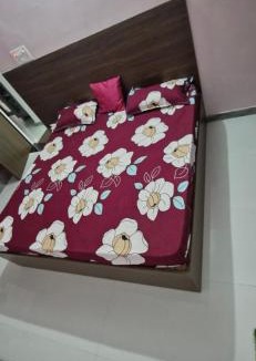Faizabad House | H K Paying Guest House