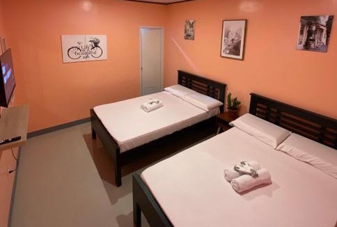 Laoag Bed & Breakfast | Halajo bnb transient