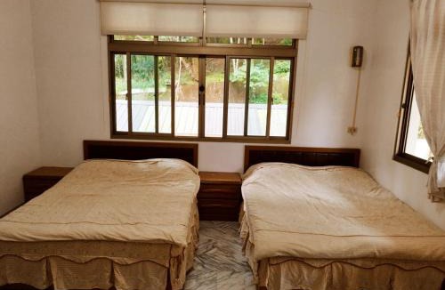 Lugu House | Half Sky Lin Yuan Homestay