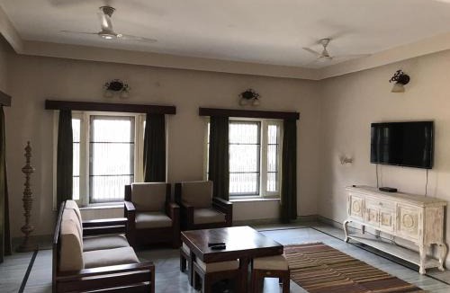 Civil Lines Villa | Happy Homestay