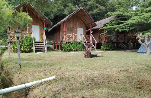 Sanapur House | Happy Place