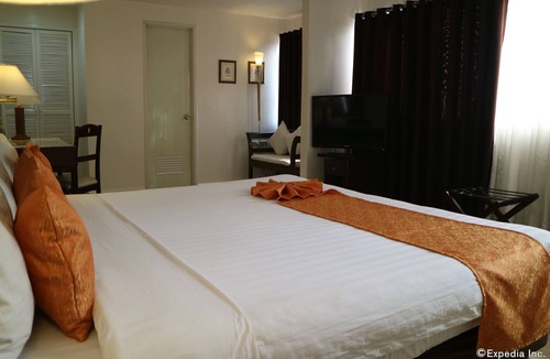 Iloilo City Proper Hotel | Harbor Town Hotel