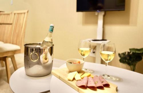 Higashimikuni Apartment | Harmonia - Nest in Osaka -