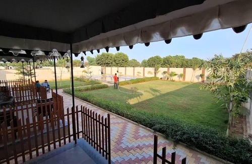 Jaipur District Other | HAVELI RESORT FARMnn3-bedroom farmhouse in marvelous Hathod with AC, WiFi