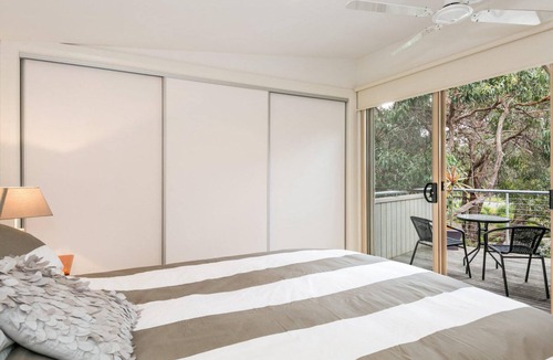 Anglesea House | Haven On Harvey - Anglesea