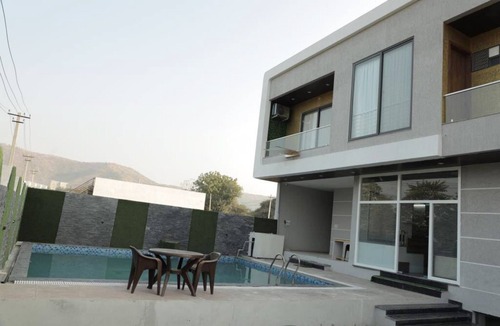 Udaipur Villa | Heaven Pool Villa Udaipur