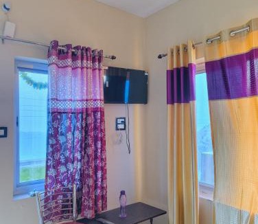 Tehri House | heights of dhanaulti a 360 view guest house
