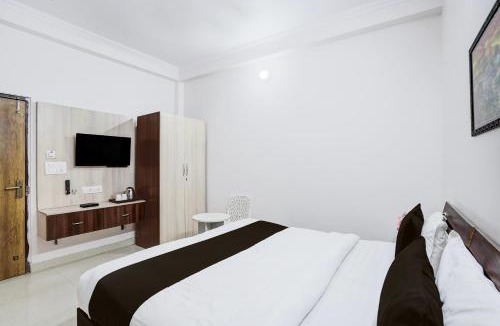 Jaipur Hotel | Helo Stay Vivek Vihar Metro Station