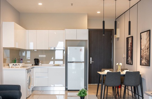 Petaling Jaya Apartment | HighparkSuites Petaling Jaya Kelana Jaya