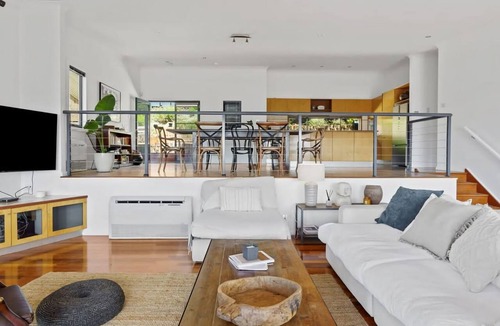 Merewether Apartment | Hilltop Hideaway Merewether Family Escape