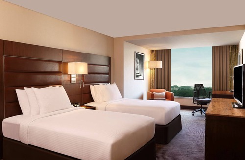 Statue Hotel | Hilton Garden Inn Trivandrum