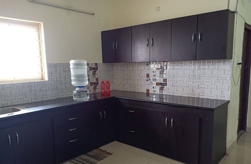 HITEC City House | Hitech Shilparamam Guest House