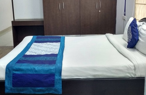 HITEC City House | Hitech Shilparamam Guest House