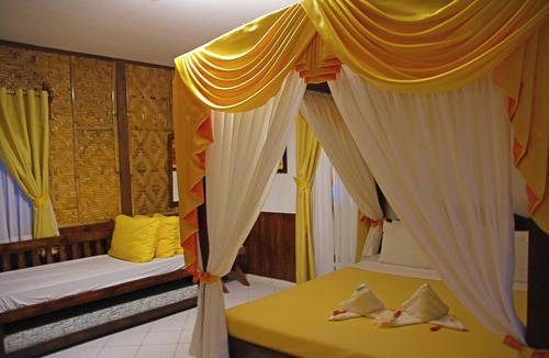 Kaputian Resort | Hof Gorei Beach Resort
