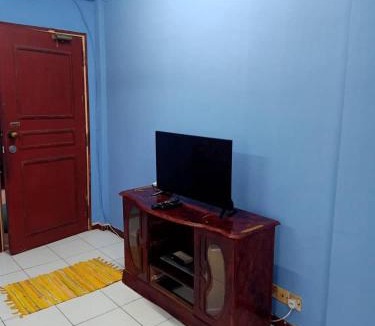 Kampung Teluk Kemang Apartment | HOLIDAY APARTMENT AT PD PERDANA CONDO RESORT