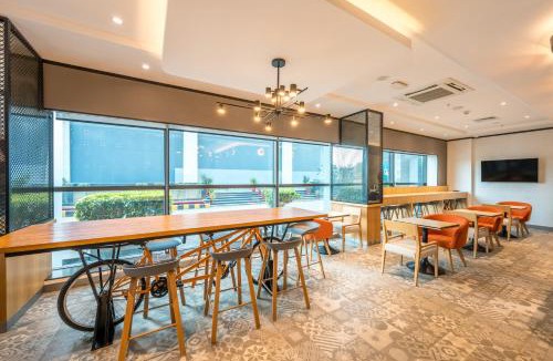 Knowledge Park III Hotel | Holiday Inn Express Greater Noida Knowledge Park by IHG