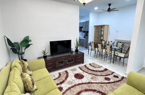 Shah Alam House | Homestay 7-12pax In Shah Alam