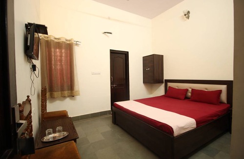 Amer Fort Road Hostel | Hostel ∙ 8 guests