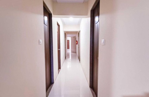Surat Hotel | Hotel ∙ 2 guests
