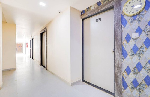 Sarkhej Hotel | Hotel ∙ 2 guests