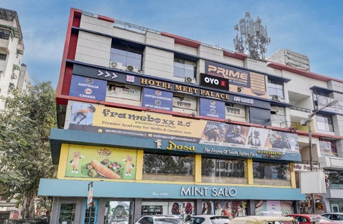 Vastrapur Hotel | Hotel ∙ 2 guests