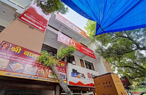 Noida Hotel | Hotel ∙ 3 guests
