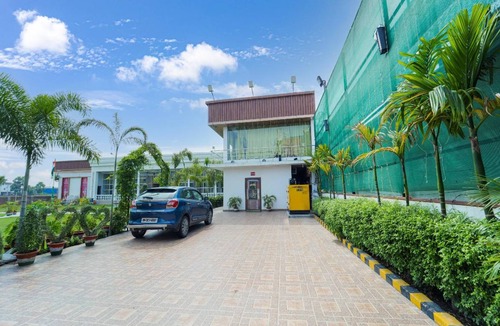 Patna Hotel | Hotel ∙ 3 guests