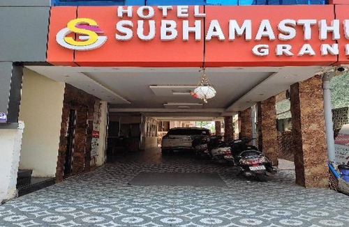 Vijayawada Hotel | Hotel ∙ 3 guests