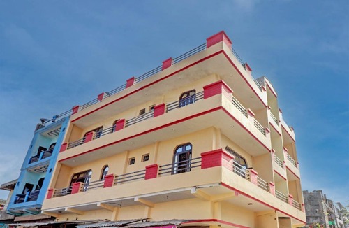 Ghaziabad Hotel | Hotel ∙ 3 guests