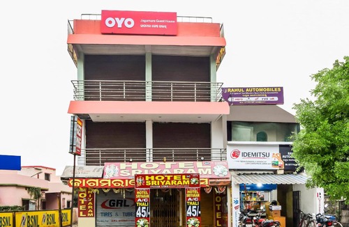 Bhubaneshwar Hotel | Hotel ∙ 3 guests