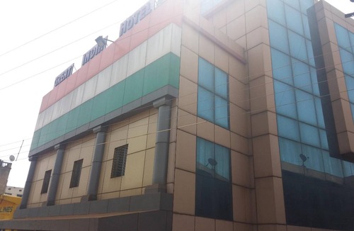 Kharagpur Hotel | Hotel ∙ 3 guests