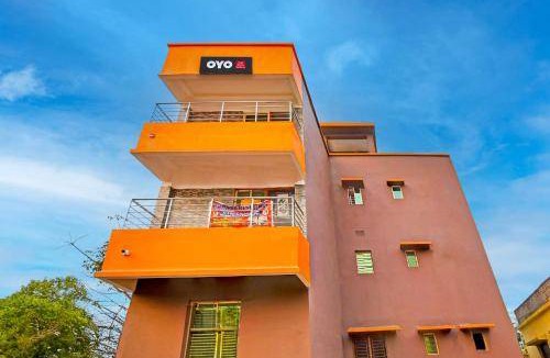 Bhubaneshwar Hotel | Hotel ∙ 3 guests