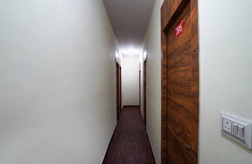 Kaushambi Hotel | Hotel ∙ 3 guests
