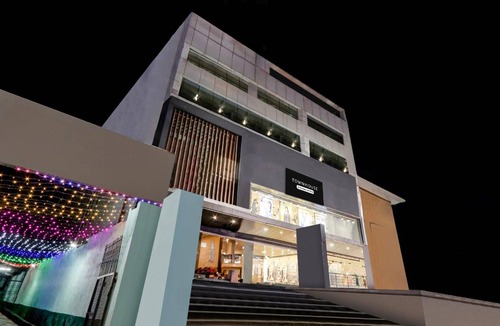 Visakhapatnam Hotel | Hotel ∙ 4 guests