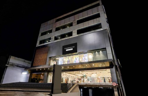 Visakhapatnam Hotel | Hotel ∙ 4 guests