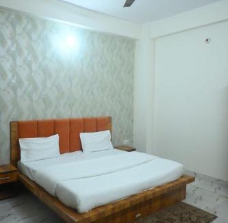 Kalyanpur Hotel | Hotel 7 Solitaires