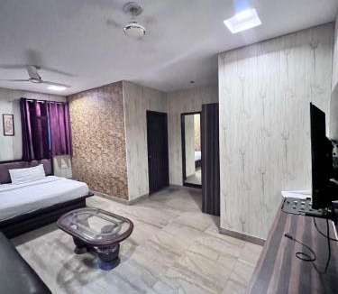 Malviya Nagar House | Hotel Airport residency