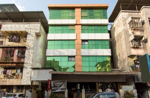 Nerul Hotel | Hotel Aishwarya Residency
