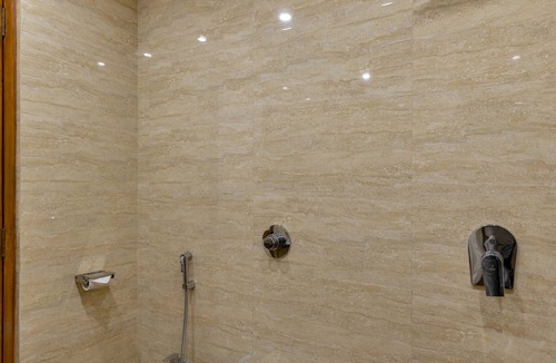 Juhu Hotel | Hotel Ajanta Juhu near Juhu Beach