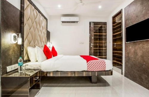Prabhadevi Hotel | HOTEL AL HARAM