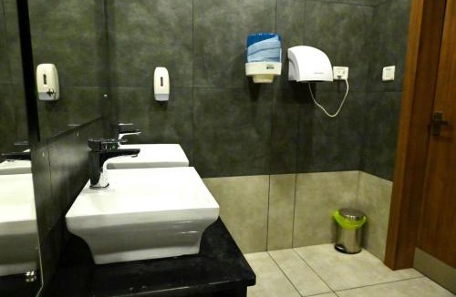 Changanacherry Hotel | Hotel Alaina